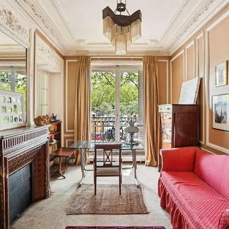 Haussmannien Apartman *